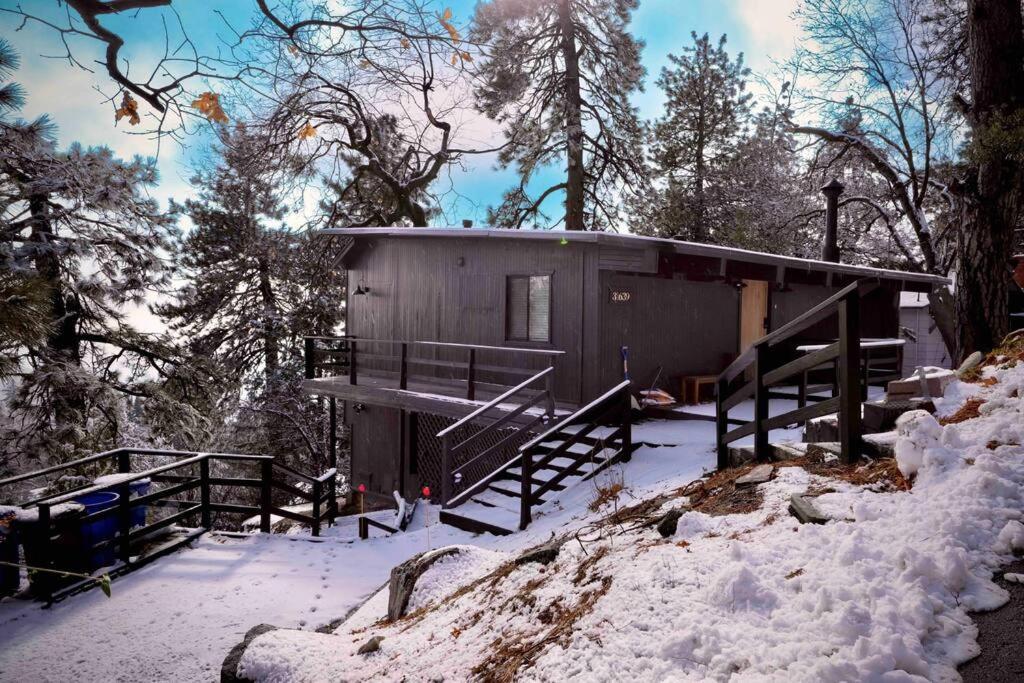 Updated Mountain Cabin Retreat With 180 Views Off Deck And Balcony Running Springs Εξωτερικό φωτογραφία